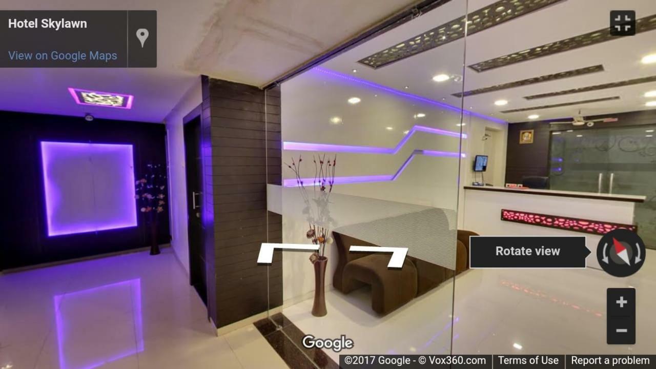 Skylawn Hotel סוראט מראה חיצוני תמונה